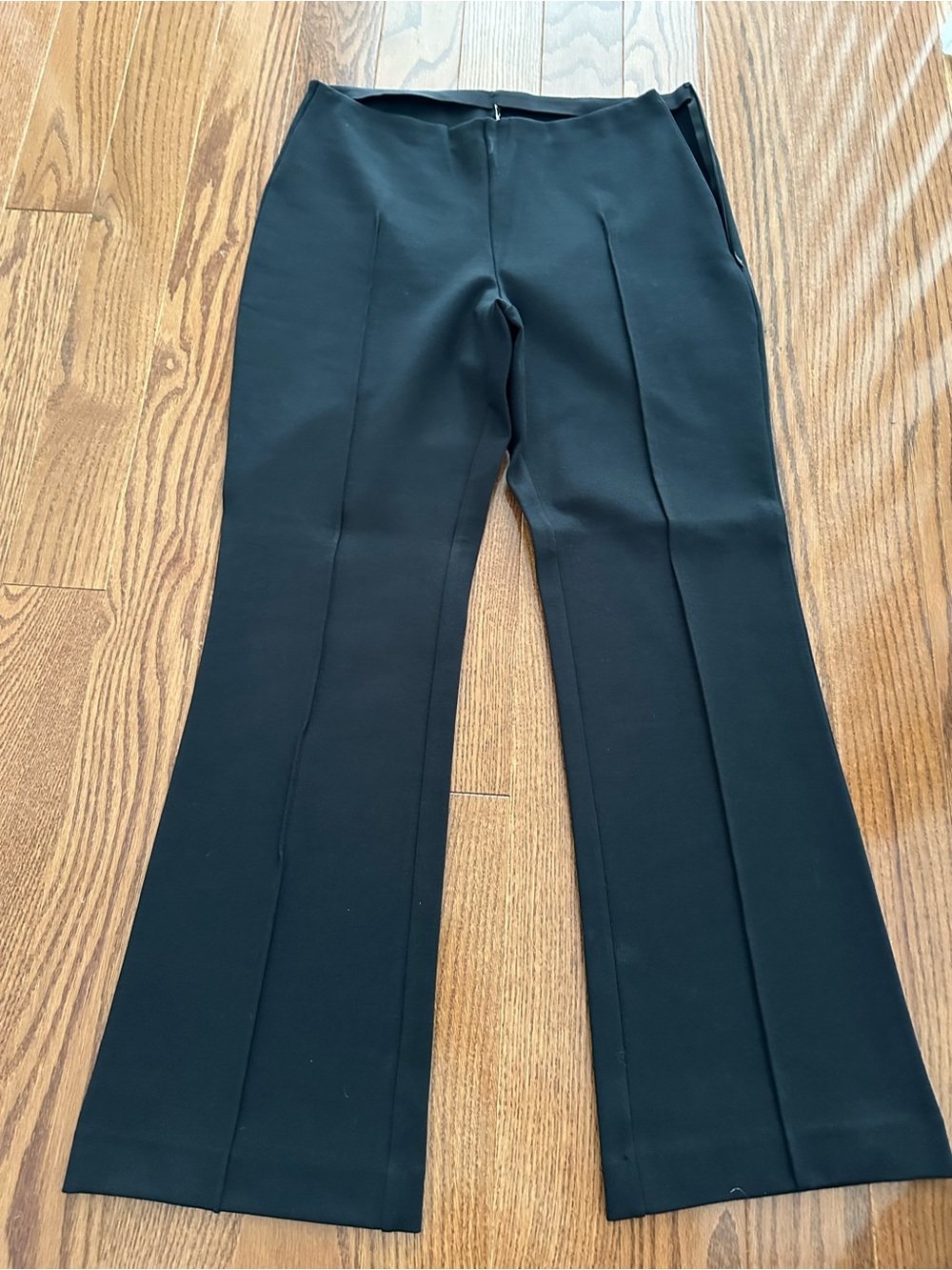 NWT Everlane “the dream” kick flare ponte pants